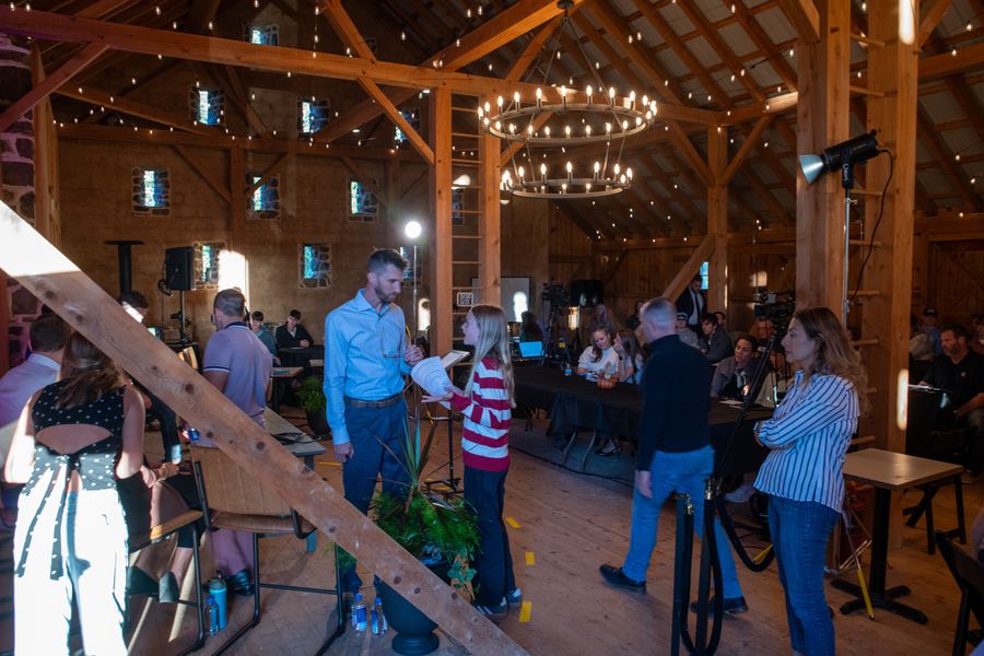 Guests arriving before the evening began